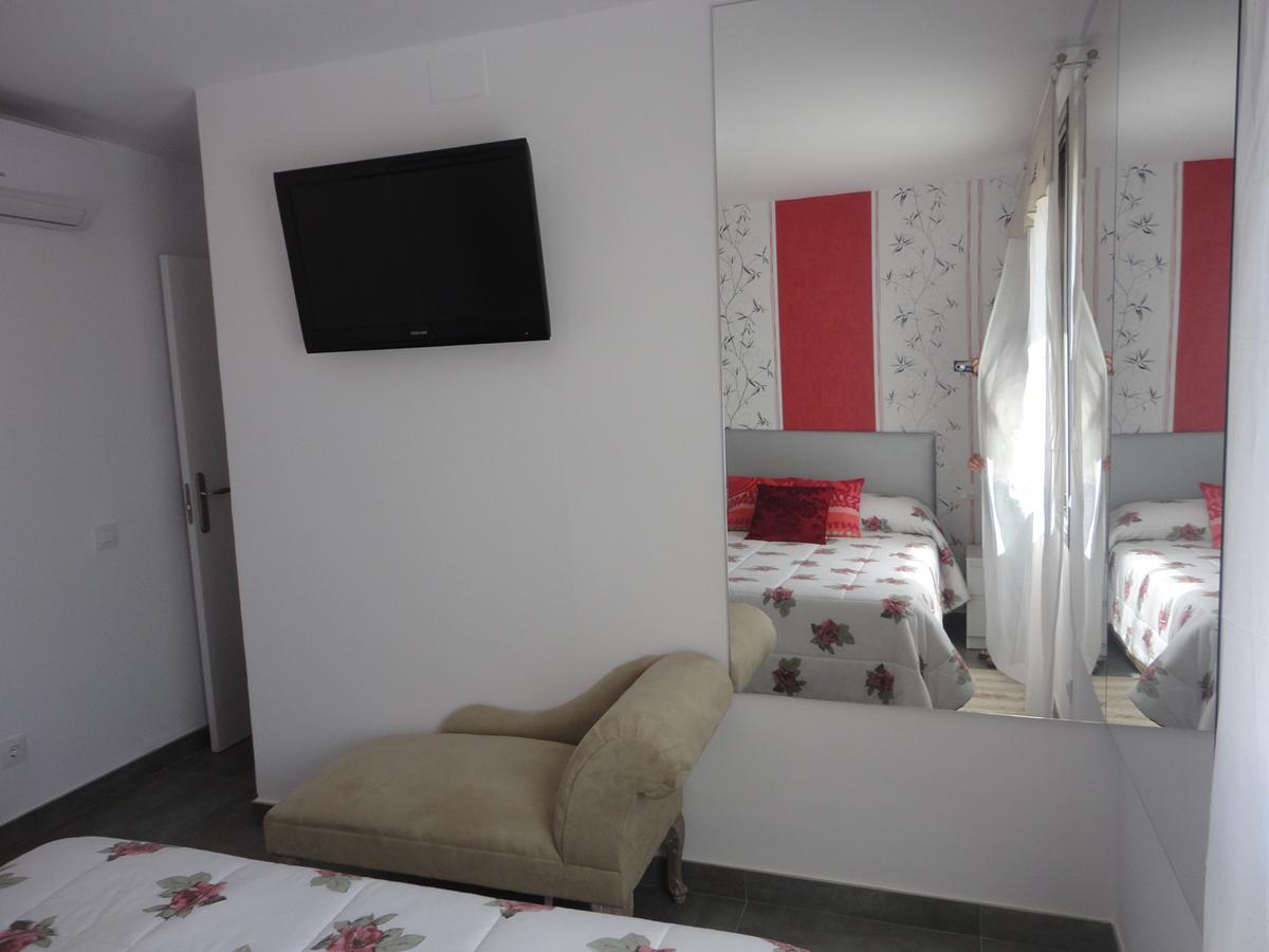 Montseny Apartment ซานต์อันโตนี เด กาโลเญ ภายนอก รูปภาพ
